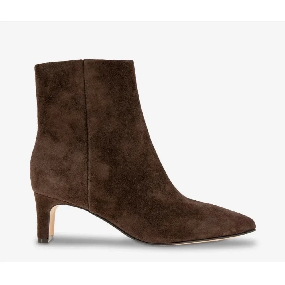Andre Assous Brown Suede‎ Kitten Heel Ankle Bootie Womens 10 Almond Toe New